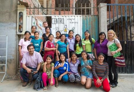 Uutiskirje Arja Koskinen Bluefields, Nicaragua joulukuussa 2016 HYVÄT YSTÄVÄT! Ihan ensimmäiseksi haluan toivottaa teille kaikille RAUHALLISTA JA SIUNATTUA UUTTA VUOTTA 2017!