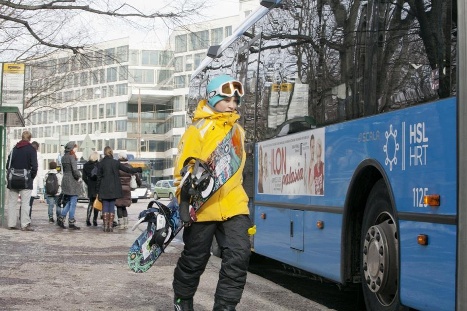 Työn tarkoitus Suunnitella liityntälinjasto Etelä-Espooseen ja Lauttasaareen tilanteessa, jossa metro päättyy Matinkylään Suunnitella metron liikennöintiaikojen ulkopuolinen