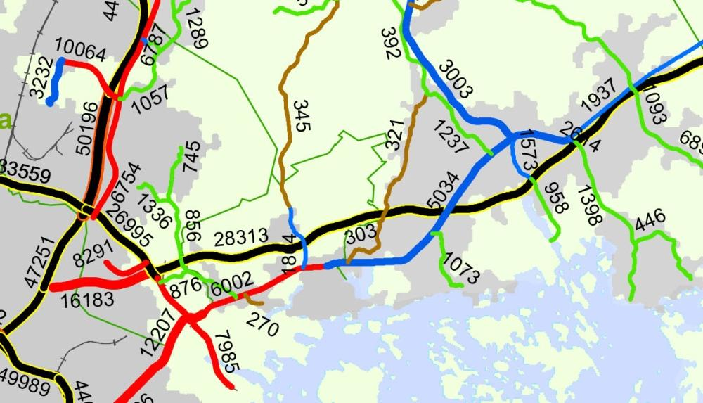 5 1.2 Nykytilanteen liikenneverkko Nykytilanteen liikennemäärät Ratsastuskeskus sijaitsee Labbniityntien varrella.