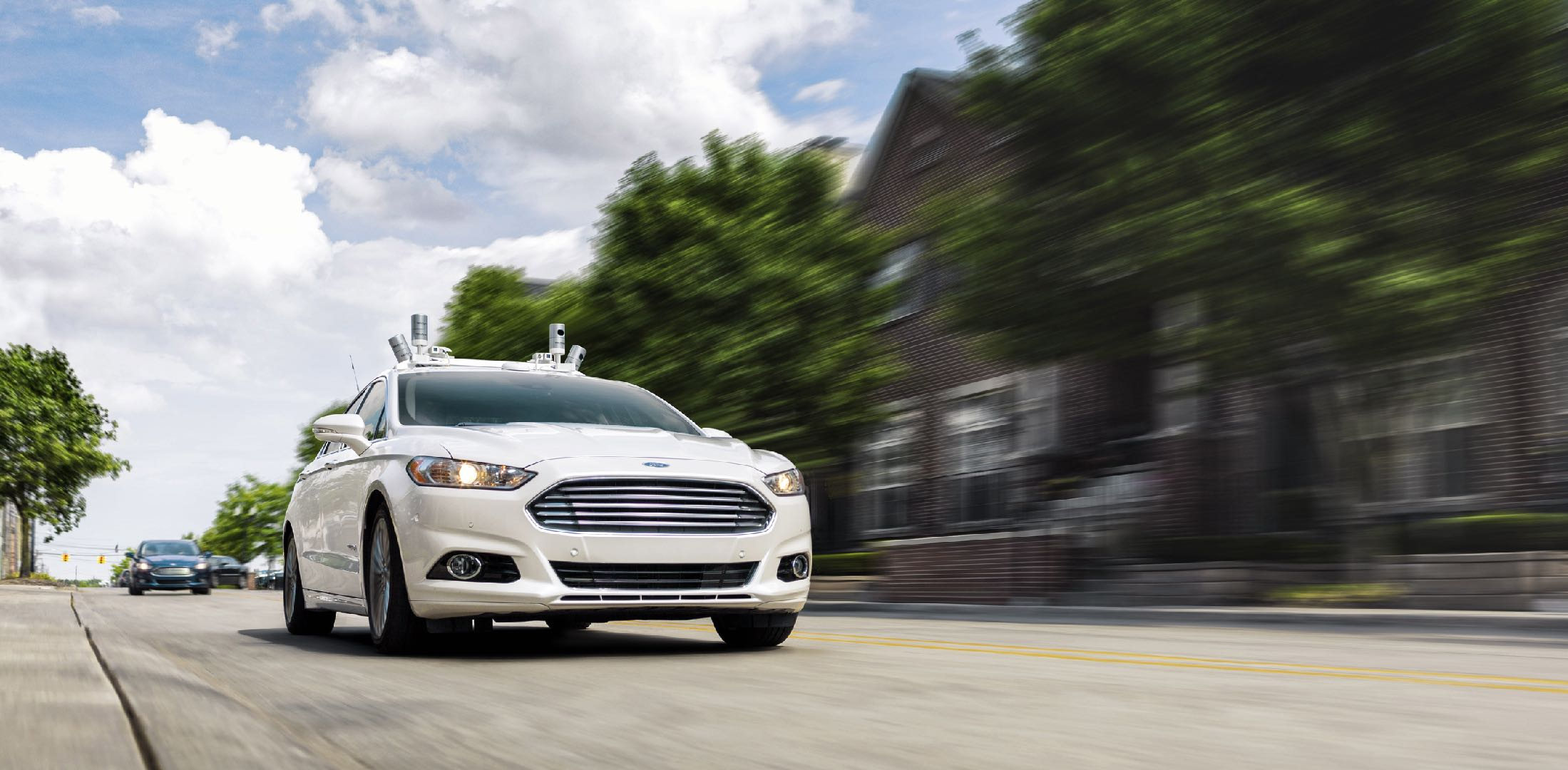 NuTonomy Ford CEO announces to provide fully selfdriving autonomous taxi services vehicles in