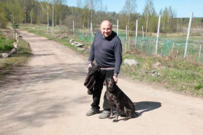 Tässä vielä toinen kuva os. Björkmanin komentopaikan eteläpuolella olevasta hiekkakuopasta, missä venäläisten panssarihuollon sanottiin olevan.