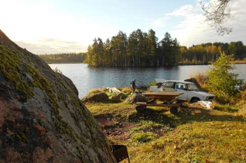 Jänkäjääkäri Oiva Suutarisen matkassa JR12:n taistelupaikoilla vv.