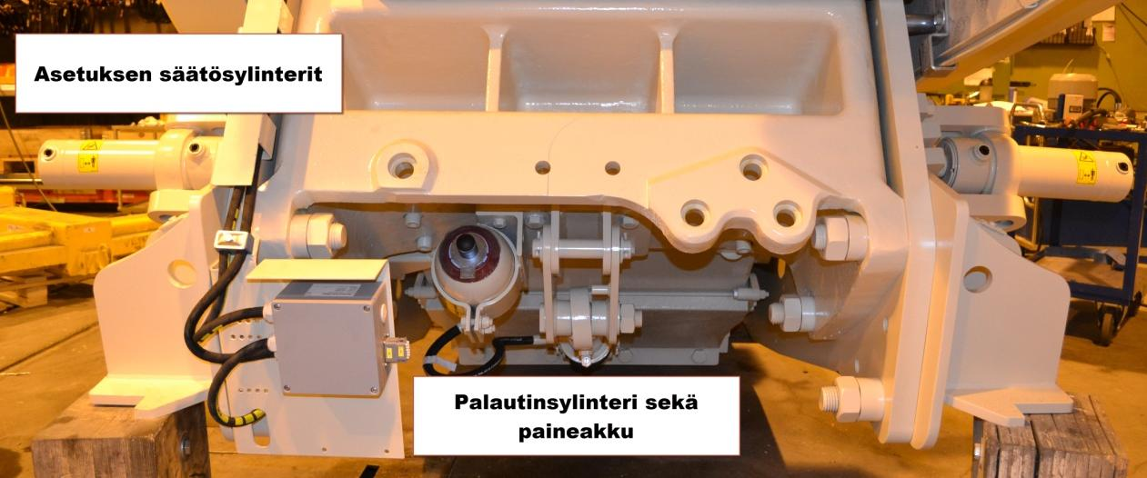 29 5 LÄHTÖKOHDAT JA NYKYTILANNE Työ aloitettiin kartoittamalla linjakokoonpanossa valmistettavat tuotteet sekä niiden erilaiset versiot.