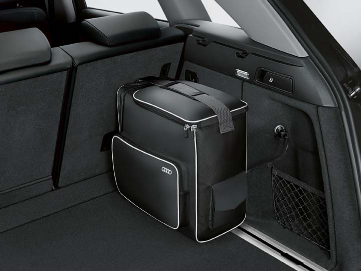 Jahutuskott Kvaliteetne Audi disainiga jahutuskast/kott (12L) 12V toitega, mis suudab jahutada temperatuuri kuni 20
