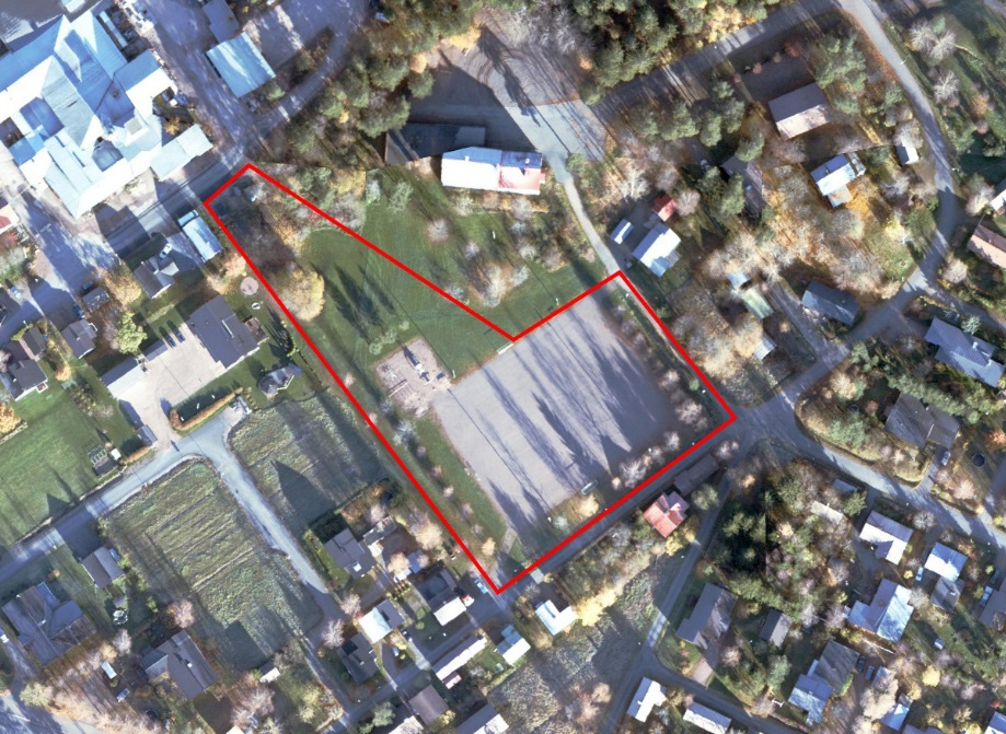 Vesikoski n. 9 000 m 2 Vaatii kaavamuutoksen VU Y Hyvin saavutettavissa Hirvikoskentietä ja Lännentietä pitkin.