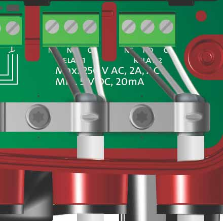 7.2 Ulkoiset liitännät Max. 24 V DC 22 ma Asento 3 24V IN Max. 250 V AC 2 A AC1 Suomi (FI) 0-10 V DC 4-20 ma Vcc Vcc Signal Signal I Min.