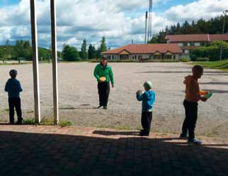 kesän sporttileirit Liikuntapainotteiset Päiväleirit 5. 30.6. (vkot 23 26) sekä 31.7. 11.8. (viikot 31 32) päiväleiritoimintaa 1 6-luokkalaisille joka arkipäivä klo 9 15.