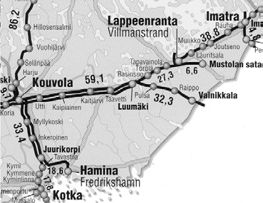 1 ONNETTOMUUS 1.1 Tapahtuma-aika ja -paikka Suistuminen tapahtui 20.3.2006 Luumäen ratapihan itäpään pitkässä vaihteessa V002. Kuva 1. Veturin ja vaunujen suistuminen tapahtui Luumäellä. Bild 1.