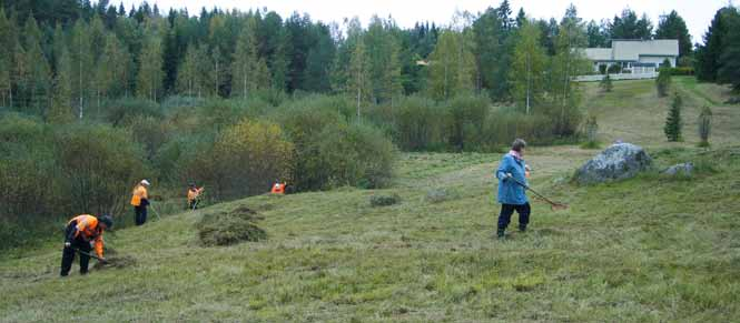 YMPÄRISTÖTILINPÄÄTÖS 2011 YHTEENVETO, 1 000 EUROA Ympäristöluokitus 1. Ulkoilman- ja ilmastonsuojelu 2. Vesiensuojelu ja jätevesien käsittely 3. Jätehuolto ja roskaantumisen ehkäisy 4.