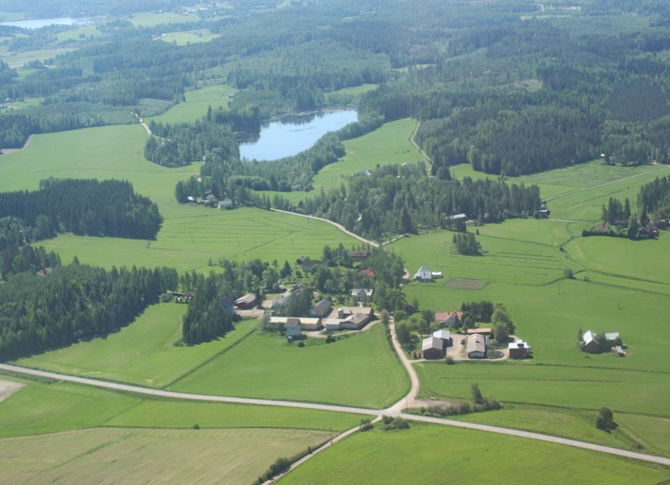 Ruutinlampi ajalla 1985 2009 Valuma-alue Järven pinta-ala n.