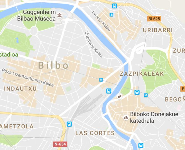 Guggenheim, josta noin 1,5 km kävely vanhaan kaupunkiin. vanha kaupunki Atxurin asema Kävelytimme laukkumme sieltä takaisin museolle ja kuvailimme kaunista rakennusta ulkoa päin.