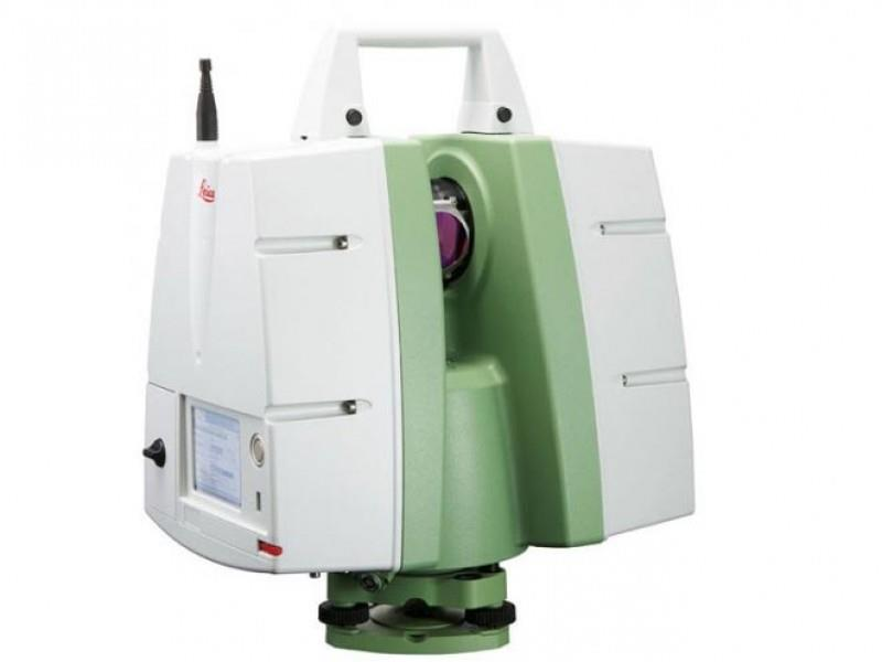 12 3 LASERKEILAUS Laserkeilaus, englanniksi laser scanning, on rakennetun ympäristön mittausmenetelmänä helppo ja tarkka tapa mitata kohteen pintoja kolmiulotteisena.