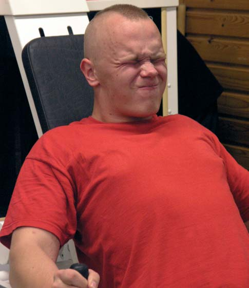 SAIJA SIPPOLA SAIJA SIPPOLA Laita itsesi likoon, harrasta ja kokeile uutta. Pidä itsestäsi huolta! Kuntosalitreeni tai rapkeikka. Mielekäs ja mieluisa harrastaminen lisää hyvinvointia.