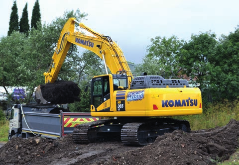 Turvallisuus ennen kaikkea Optimaalinen työkohteen turvallisuus Komatsu HB365LC/NLC-3 kaivukoneen