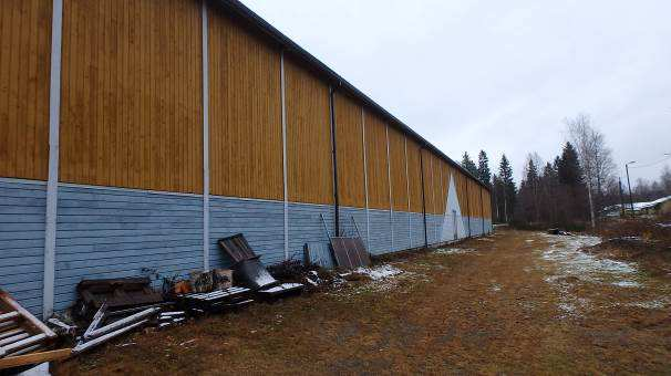 Takasivu ASIAKIRJATILANNE Kohteen pää- ja rakennepiirustuksia oli käytettävissä. LVI-teknisiä piirustuksia oli käytettävissä.