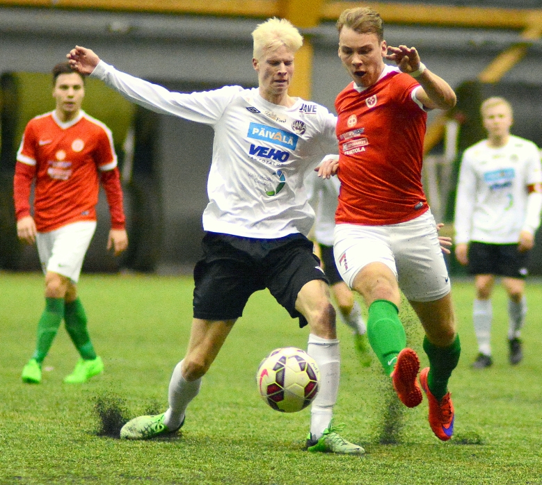 FC Haka/HJS yj jatkoi SM-karsintasarjaa sunnuntaina 13.3. Tampereella TPV:ta vastaan. Tulos ei vierailijoita mairitellut. Kotiin jouduttiin palaamaan selkeä 4-1 tappio niskassa.