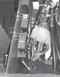 8 TOIMINTA FI RANSOMES HIGHWAY 2130 HUOLTO- JA VARAOSAOPAS 8.