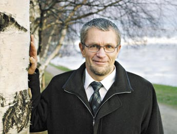 Kuva Pekka Aho www.rovakaira.fi Veitikantie 4, PL 8013, 96101 Rovaniemi Faksi (016) 337 801 etunimi.sukunimi@rovakaira.
