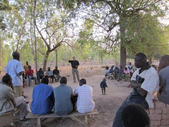 Matkani Burkina Fasoon oli ihme ja hämmentävä kokemus. Lähdin odottaen kovasti tulevaa iloa.