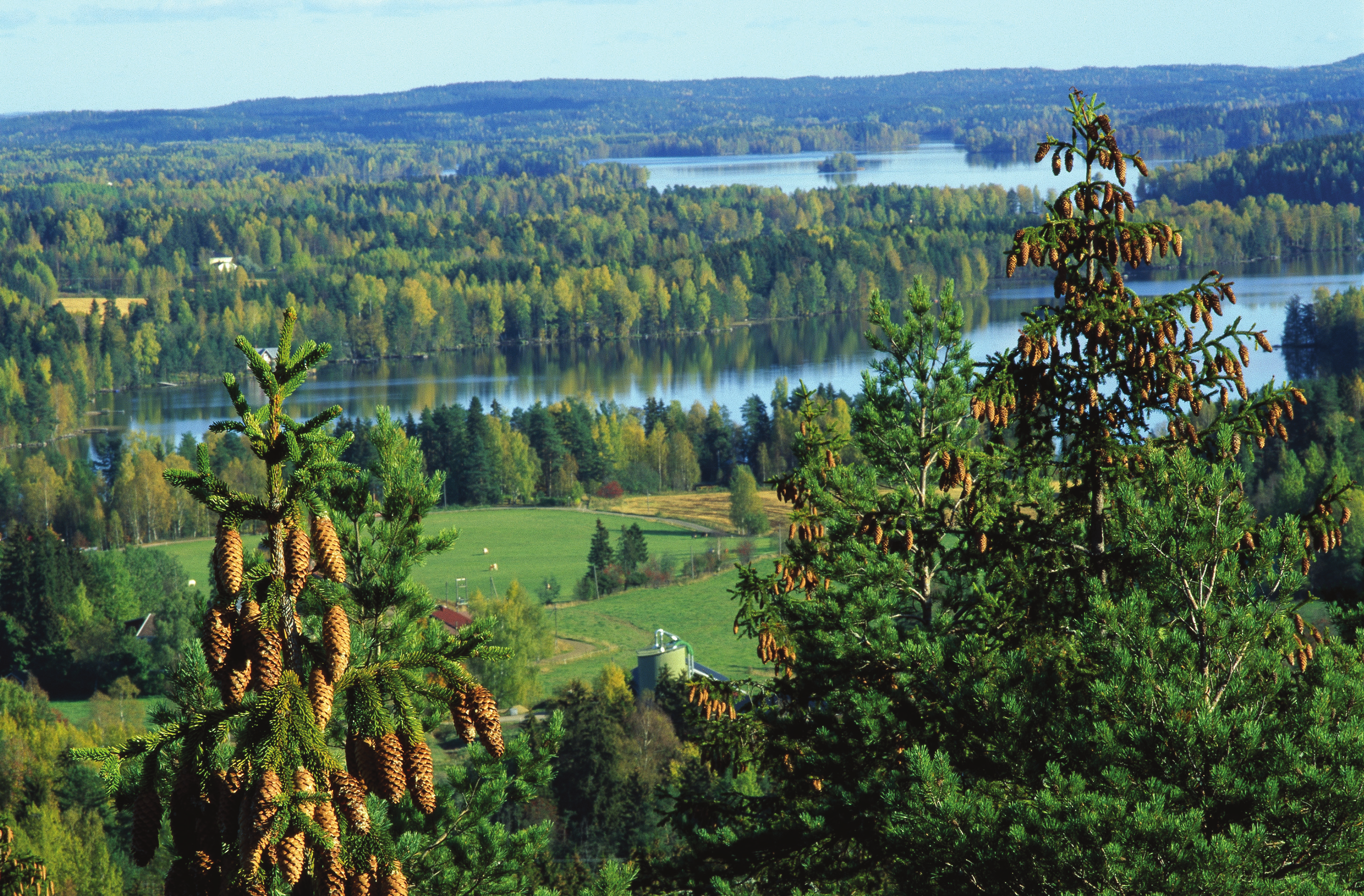 Pohjavesien suojelu Pohjavesien suojelu on laadukkaan talousveden saannin turvaamiseksi erittäin tärkeää. Pirkanmaan ELY-keskus on laatinut vesienhoidon toimenpideohjelman, joka sisältää mm.