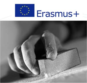 ohjeistuksiin: Ohjeita Erasmus+ -hakulomaketta varten Komission julkaisema Technical guidelines for completing application e-forms Hakemuksen täyttäminen ja lähettäminen edellyttää