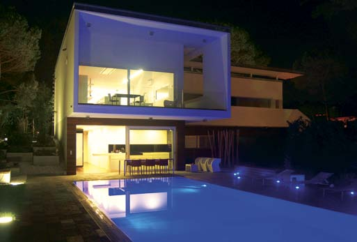 arch. Marco Marchesi Villa Meg, Italia. Lasi: Pilkington Optitherm S3.