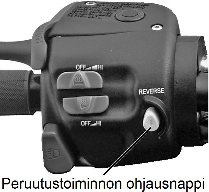 MOOTTORIKELKAN KÄYTTÖ Lämmityskäyttö Peruutus Lämmityskäyttö ennen ajoa Polaris suosittelee moottorin ja telamaton lämmitystä ennen varsinaista ajamista. Toimi seuraavasti: 1.