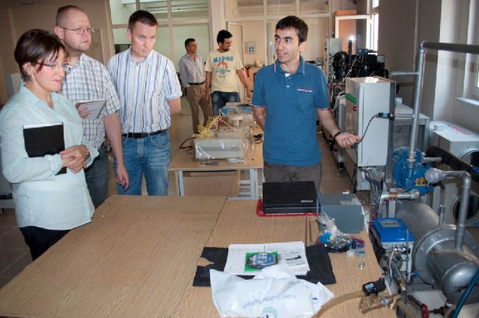 Kuva 24. Termodynamiikan laboratorion Ph.