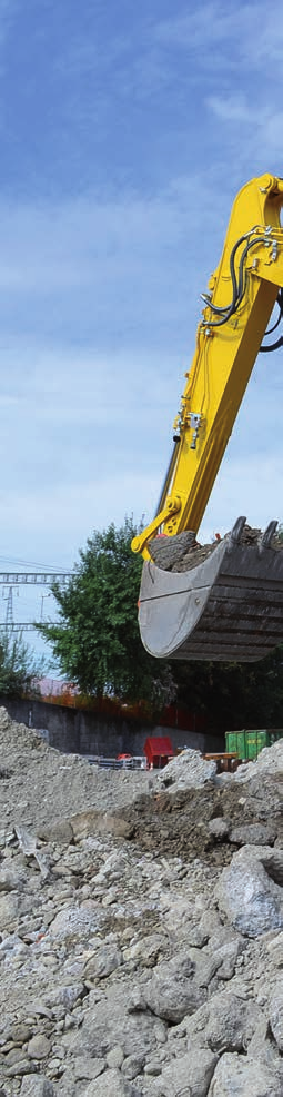 Erittäin monikäyttöinen Ihanteellinen useisiin erilaisiin töihin Tehokas ja hallinnaltaan tarkka Komatsu PC210-10 on varusteltu siten, että se pystyy kaikkiin edellyttämiisi töihin.