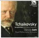 Hintakoodi: 310 Tchaikovsky, Pyotr - 3CD-BOX: Symphonies Nos. 4-6 - Gatti, Daniele Royal Philharmonic Orchestra, joht. Daniele Gatti. 3 CD:tä.