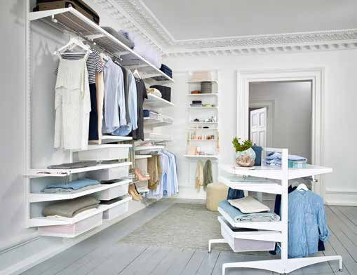 SEINÄLLE JA LATTIALLE ASENNETTAVA Décor Décor on seinälle kiinnitettävä, moduulimainen järjestelmä, jossa on erilaisia puuyksityiskohtia: koivu, pähkinäpetsattu ja.