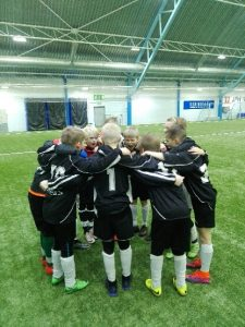 A-pojilla tuuli ei kääntynyt Haka/Härmä ei onnistunut kampeamaan itseään voittojen tielle lauantaina 25.2. Lahdessa. FC Lahti vei pisteet maalein 4-2.