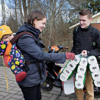 Siirretään muualle, testataan parempaa/toisenlaista versiota Piggy Baggy joukkoistettu tavarankuljetuspalvelu Alueellisia kokeiluja