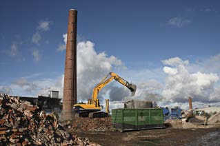 YMPÄRISTÖ JA ENERGIA Teollisuusliiketoiminta-alueella merkittävät ympäristönäkökohdat tunnistetaan yhtiötasolla, koska eri yhtiöiden toiminnat eroavat toisistaan.