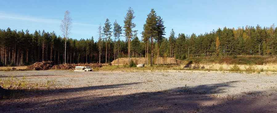Hiekan teollisuusalue Hiekka sijaitsee Ojakkalan taajaman koillispuolella, valtatie 25 varrella. Alueen asemakaavoittaminen alkoi 80-luvulla.