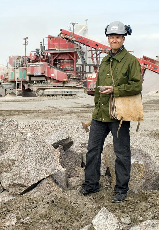 GTK:n tehtävät Kartoittaa ja tutkii maankamaraa, sen luonnonvaroja ja niiden kestävää käyttöä. Tuottaa geologista perustietoa päätöksentekijöille ja lisäarvoa elinkeinoelämälle.