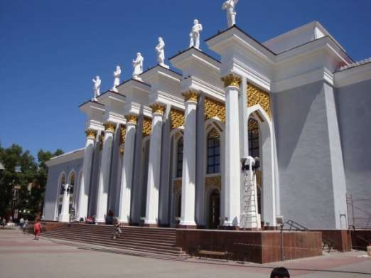 Korjausprojekti Karagandassa Keski- Kazakstanissa