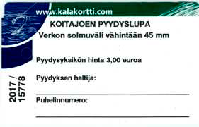 meiltä myös vesialuekohtaiset kaupallisten kalastajien pyydysmerkit valmiiksi kalastajan tiedoilla varustettuna. Korteissa vuosiluku ja sarjanumero.