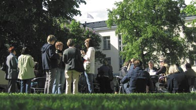 Helsingin yliopiston kirjastolaitoksen kaikki vakanssit yhteensä 544 vakanssia 1.8.