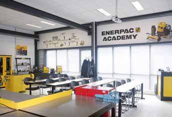 Enerpac Academy ENERPAC ACADEMY The Netherlands Käytätkö korkeapaineisia hydraulityökaluja säännöllisesti tai jopa joka päivä?