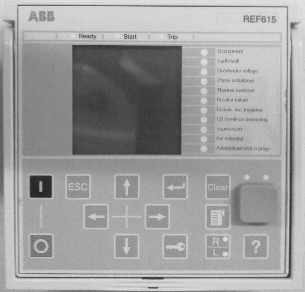 3 2 REF615 SUOJARELE REF615 on suojarele Intelligent Electronic Device (IED), joka on suunniteltu muuntamoiden ja teollisten voimajärjestelmien suojaukseen, hallintaan, mittaukseen sekä tarkkailuun.