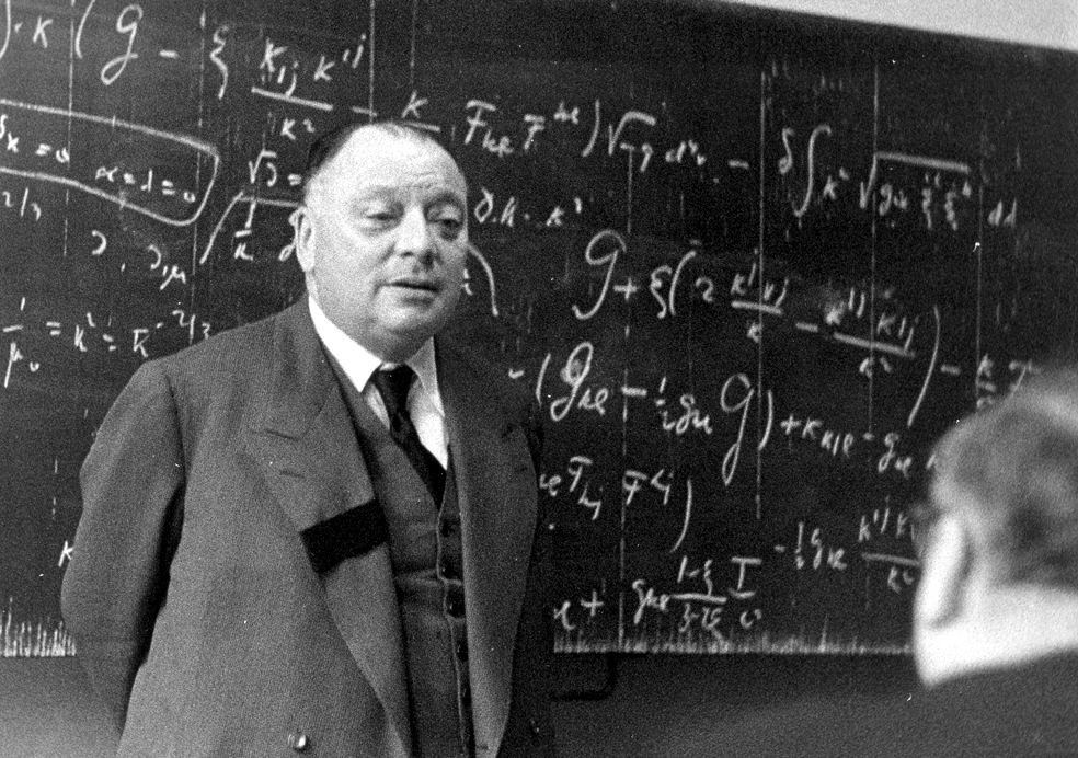 Paulin kieltosääntö Wolfgang Pauli esitti 1925 hypoteesin, että atomissa ei samalla energiatilalla voi olla kahta elektronia.
