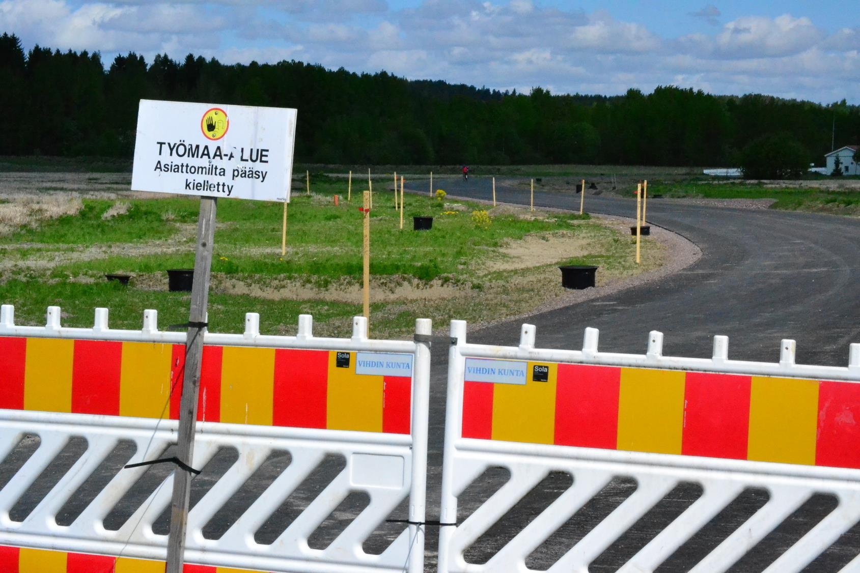 TEKNINEN JA