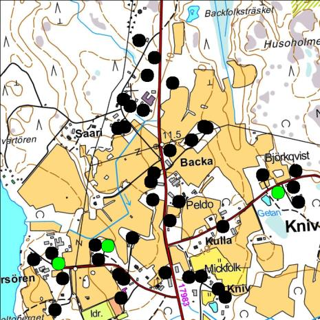 6. BACKA 1952 1972 1987 1993 2007 2015 Asuntojen lukumäärän kehitys Rakentamispaineen kasvu prosentteina Palvelujen saavutettavuus Alakoulu (suom.): 8,0 9,5 km Alakoulu (ruots.