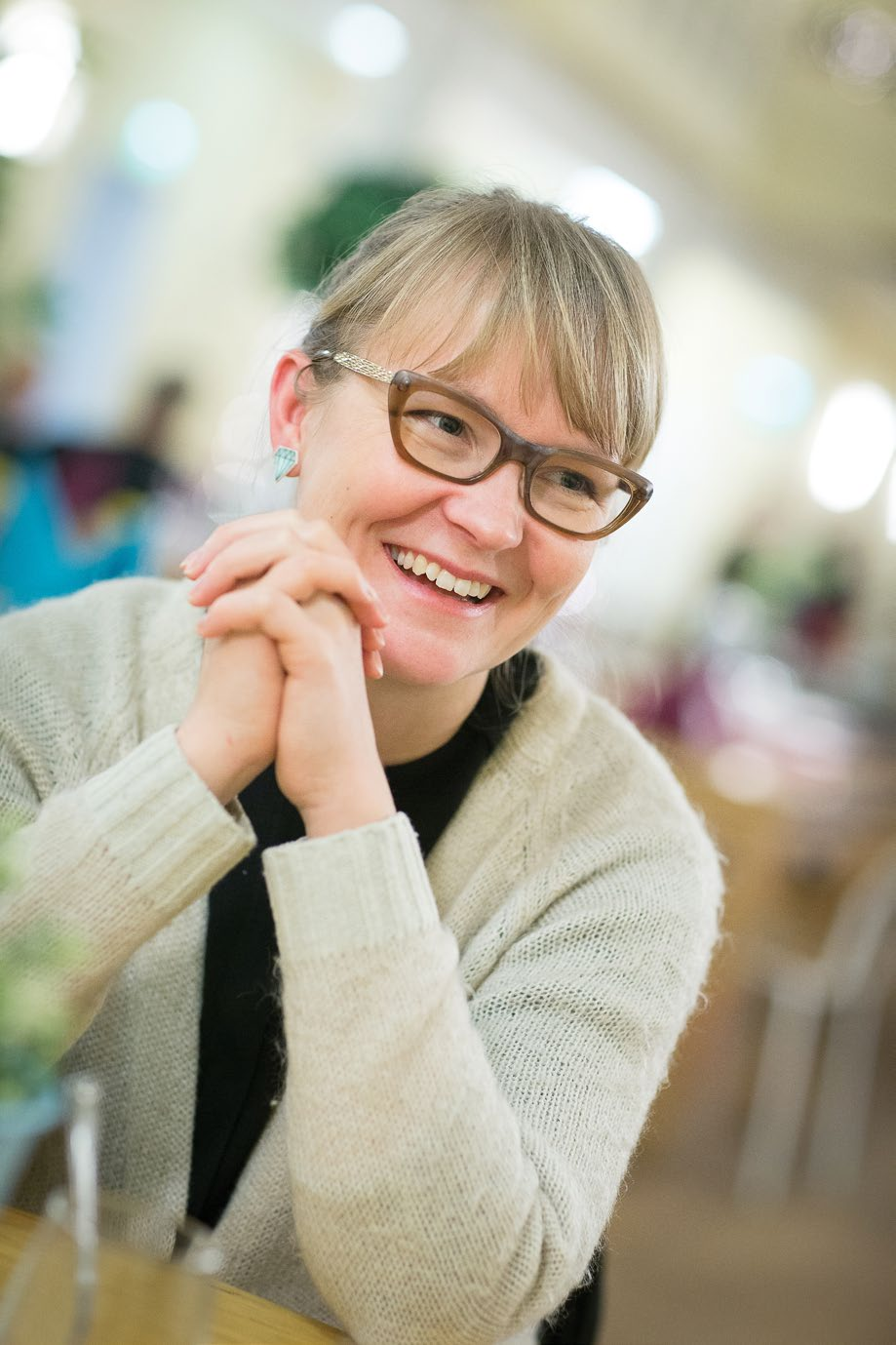 antaa tilaa Pappi, tutkija ja viestinnän ammattilainen Meri-Anna Hintsala aloittaa tänä vuonna Tuomasyhteisön hallituksessa.