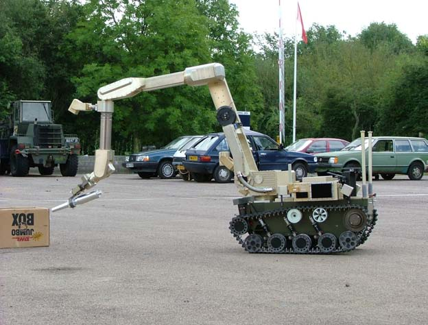 18 Kuva 12. Cutlass pomminpurkurobotti.