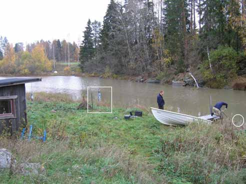 Kuva 5. Ala aseman mittausanturin sijaintialue joessa (rengas) ja mittausaseman sijainti rannalla (neliö). 3.