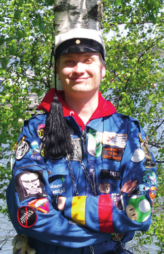 :D Sopivan rennolla asenteella eteepäin, ni kaikki järjestyy. Heippa rakas fuksi! Suuret onnittelut heti alkuun ja tervetuloa Otaniemeen ja teekkariyhteisöön!