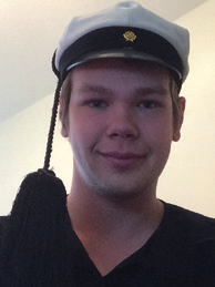 Tähän en lähde sanomaan mistä olen kotoisin, mutta vapaa-ajallani opiskelen ja muutan ajan rakennetta. Tervetuloa! Moro!