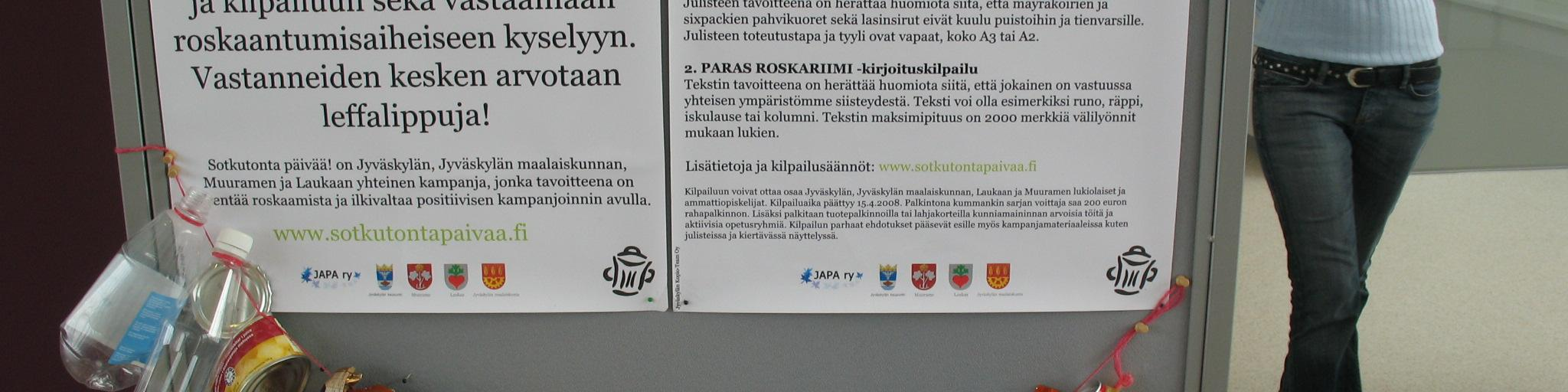 Laadimme kyselylomakkeen (liite 1), jonka tarkoitus oli selvittää mahdollisimman kattavasti nuorten asenteita roskausta kohtaan ja miten ne vaikuttavat käyttäytymiseen.